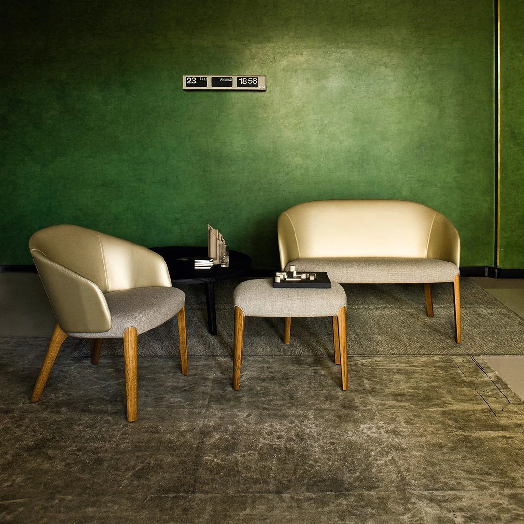 Bellevue 09 Pouf - Ash Frame - Designers Cove